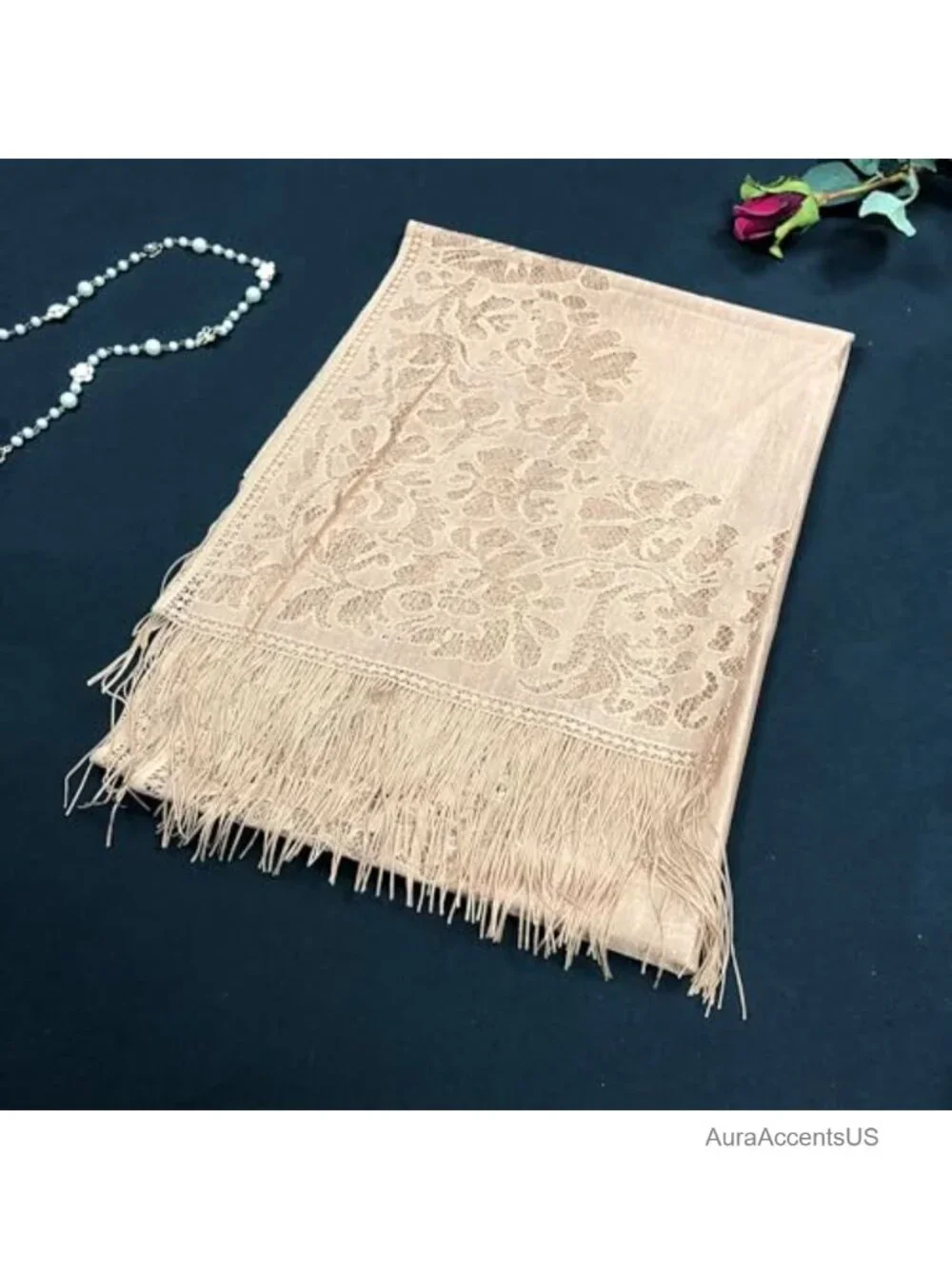 N/A elegant lace